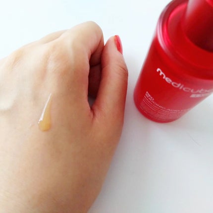 レッドアクネピーリングセラム/MEDICUBE/美容液を使ったクチコミ(2枚目)