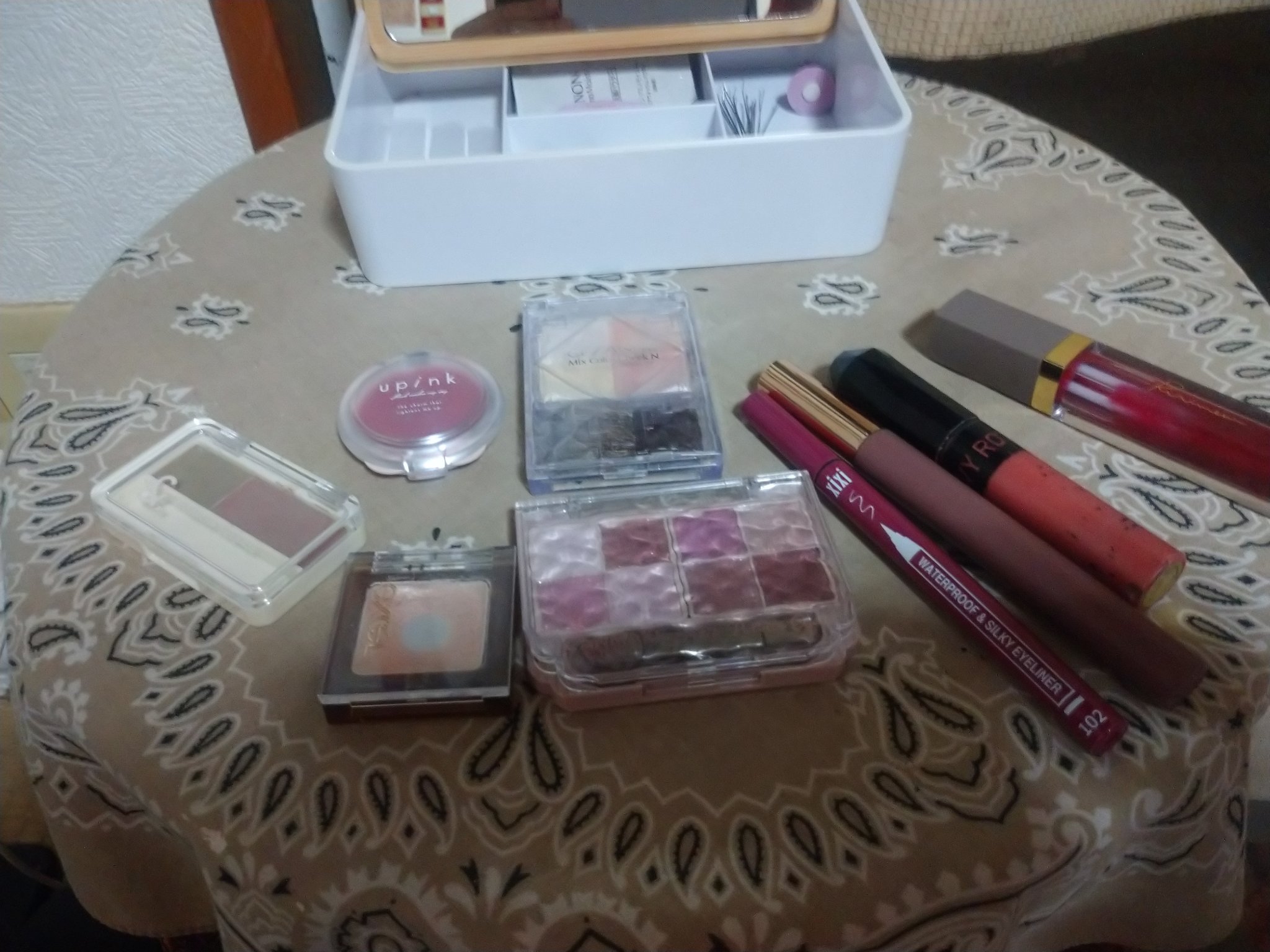 フリーダムリキッドファンデーション/xixi/リキッドファンデーションを使ったクチコミ（2枚目）