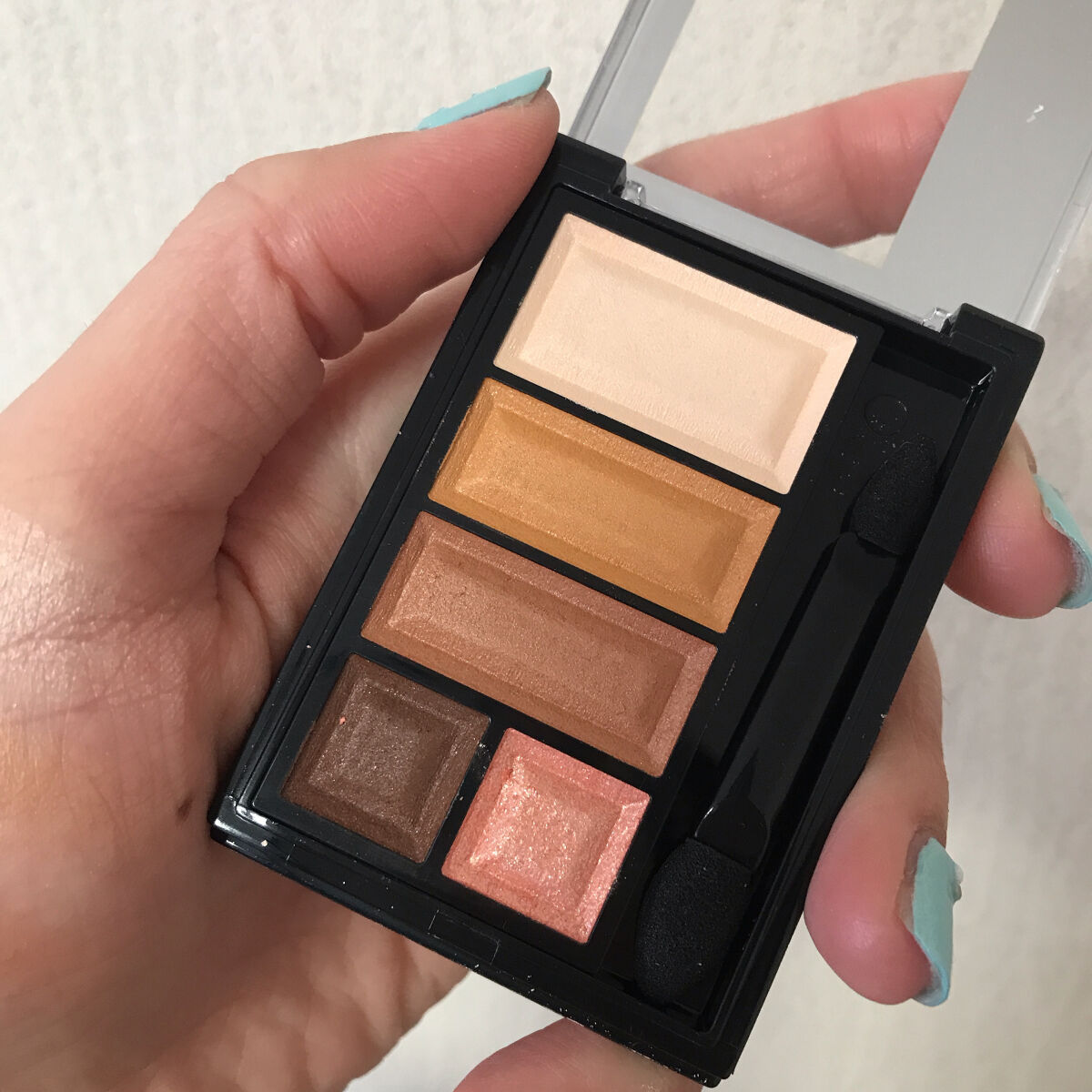 ショコラスウィート アイズ ソフトマット 102 ジャスミンショコラ（限定）/リンメル ロンドン/アイシャドウパレットを使ったクチコミ（2枚目）