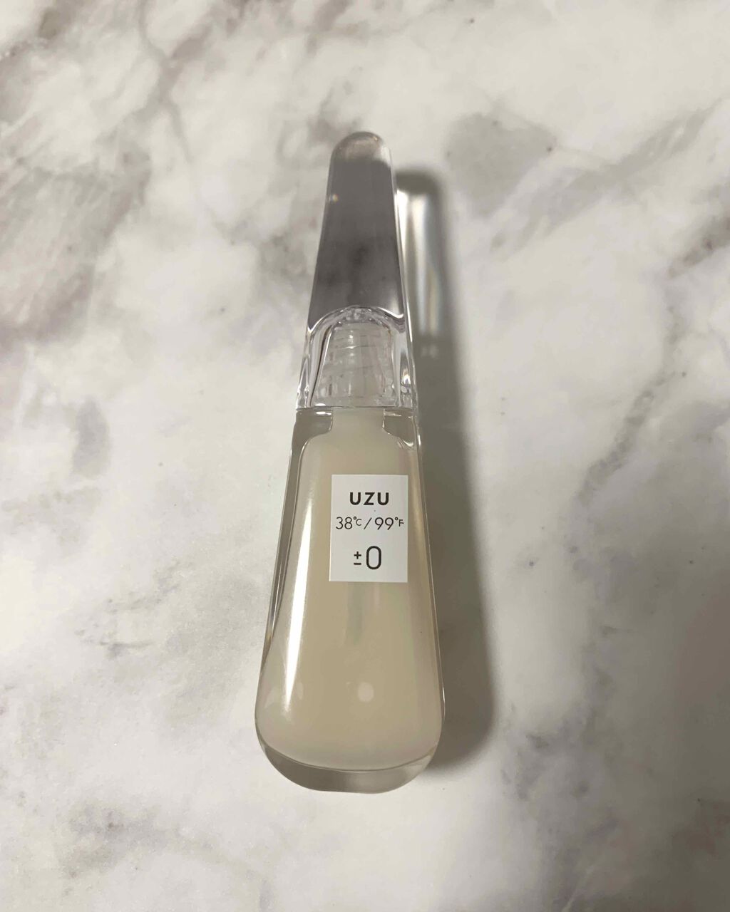 38°C / 99°F リップトリートメント (リップ美容液)/UZU BY FLOWFUSHI/リップケアを使ったクチコミ(1枚目)