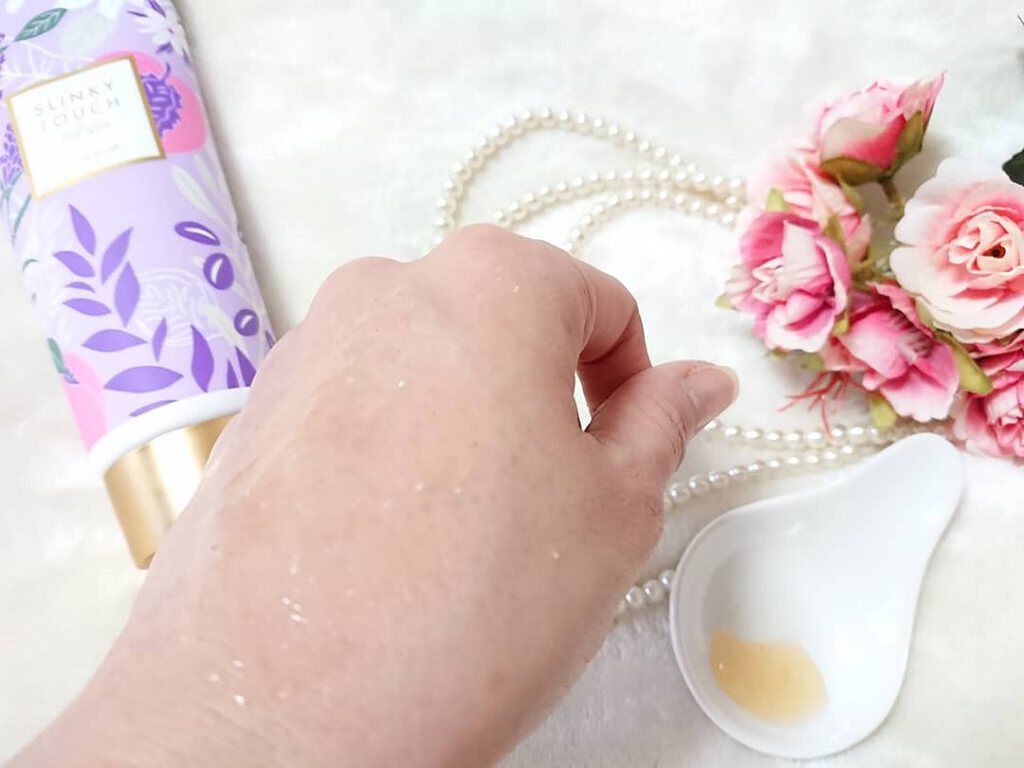 スクラブウォッシュ/スリンキータッチ セルフスパ/ボディスクラブを使ったクチコミ（3枚目）