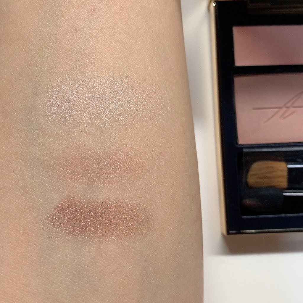 コンスピキュアス アイズ/Amplitude/アイシャドウパレットを使ったクチコミ(4枚目)