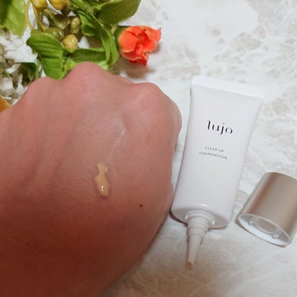 クリアアップ ファンデーション/lujo/クリーム・エマルジョンファンデーションを使ったクチコミ(4枚目)