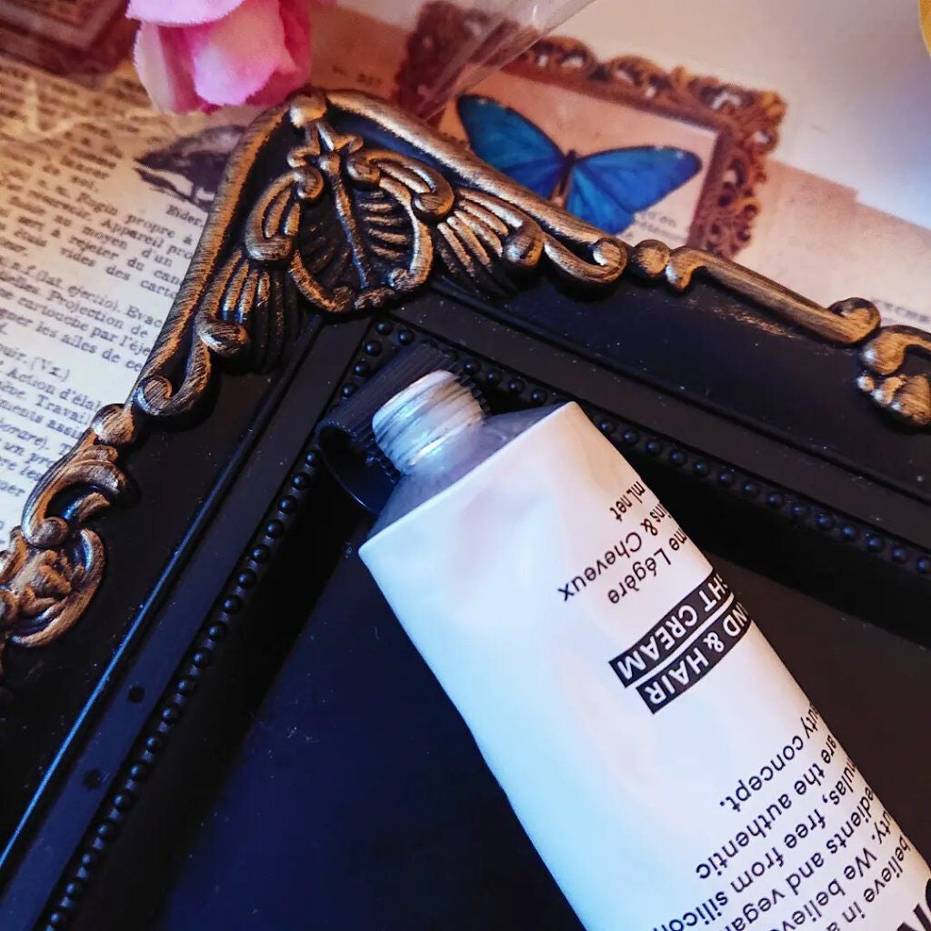 ハンド&ヘア ライトセラム/AUTHENTIC BEAUTY CONCEPT/ハンドクリームを使ったクチコミ(3枚目)