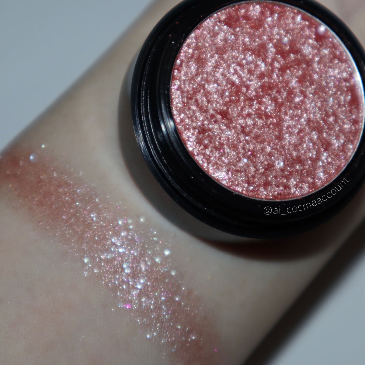 セルフィーフィックスピグメント/Witch's Pouch/単色アイシャドウを使ったクチコミ(4枚目)