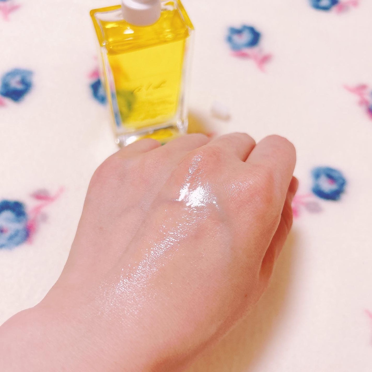 ナチュラルオイル〈ヘア&ボディ&ハンド用オイル〉/ainaLyra /ボディオイルを使ったクチコミ(6枚目)