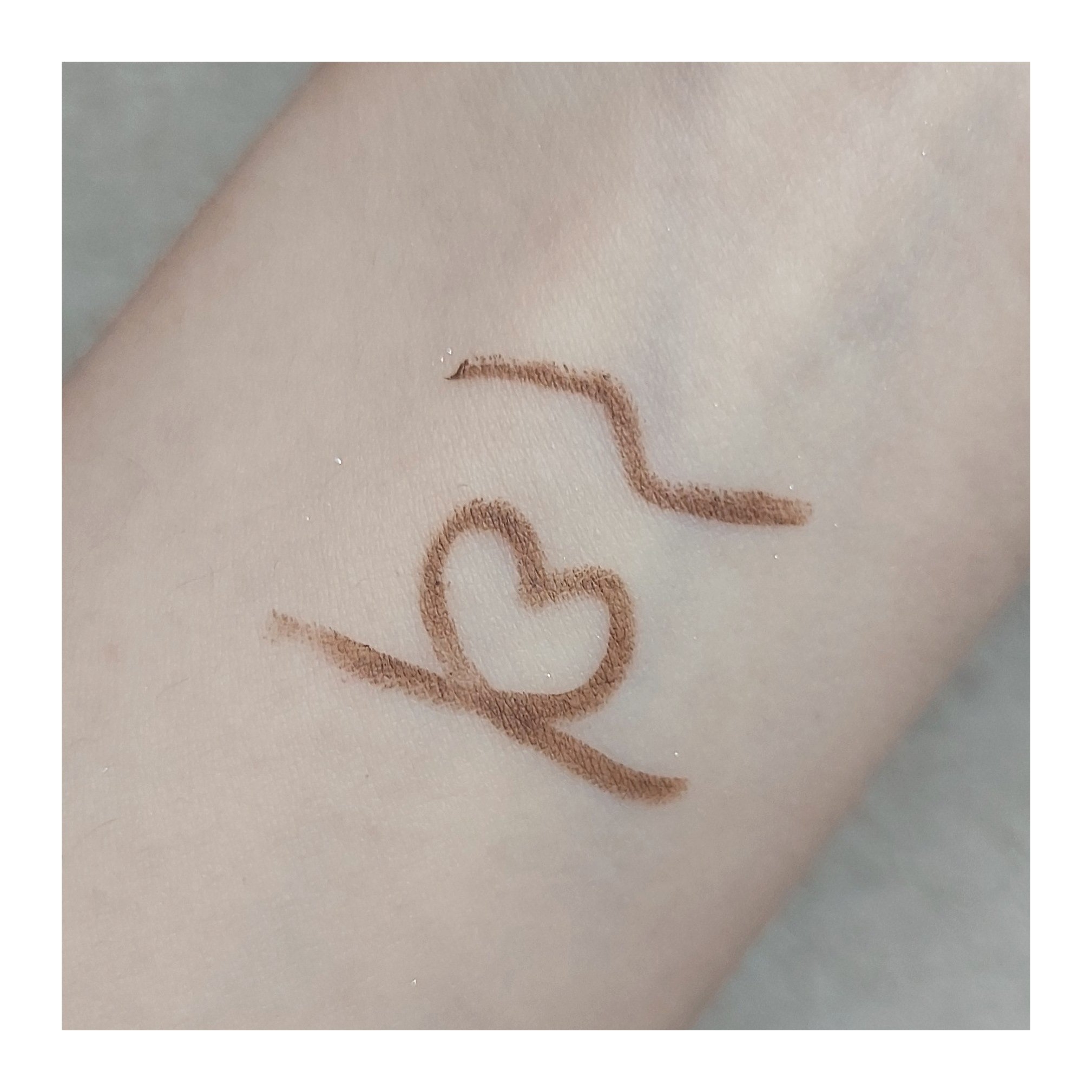 クリーミータッチライナー/キャンメイク/ジェルアイライナーを使ったクチコミ（2枚目）