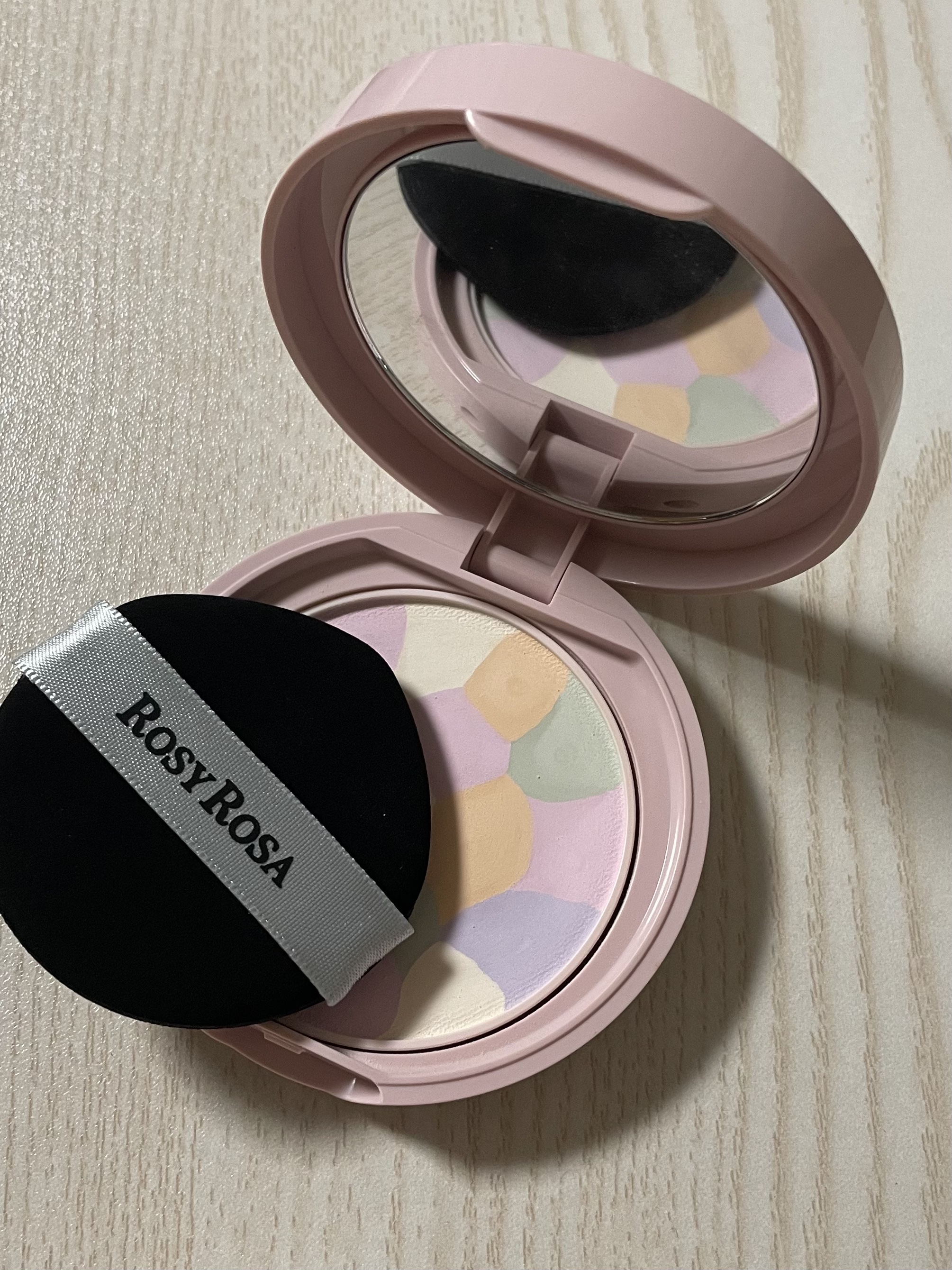 マシュマロフィニッシュパウダー　～Abloom～/キャンメイク/プレストパウダーを使ったクチコミ（2枚目）