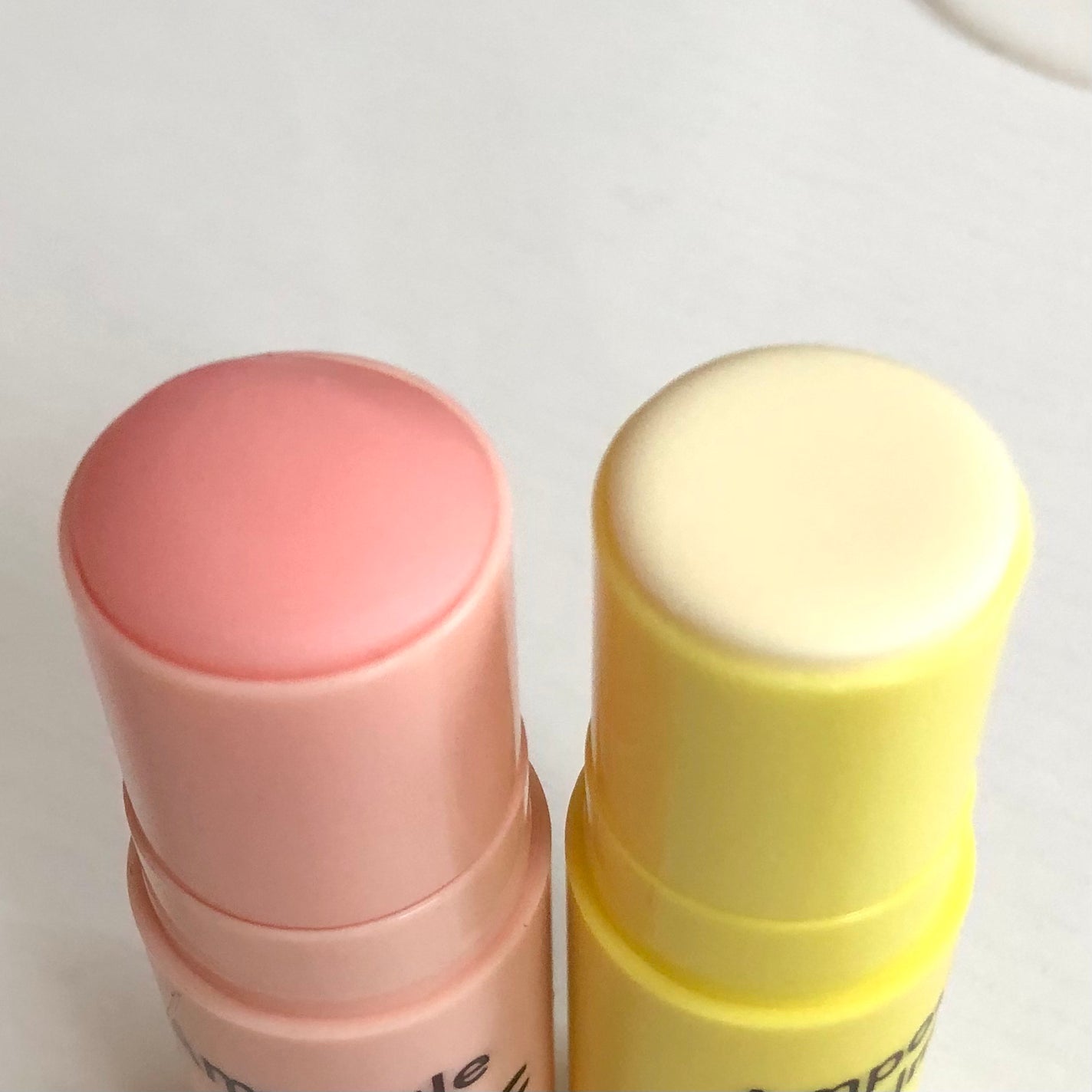 スティック美容液(レモン)/ネイチャーリパブリック/フェイスバームを使ったクチコミ(3枚目)