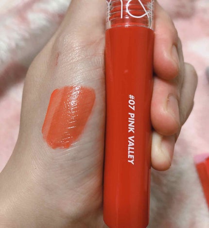 ジューシーラスティングティント/rom&nd/リップティントを使ったクチコミ(4枚目)