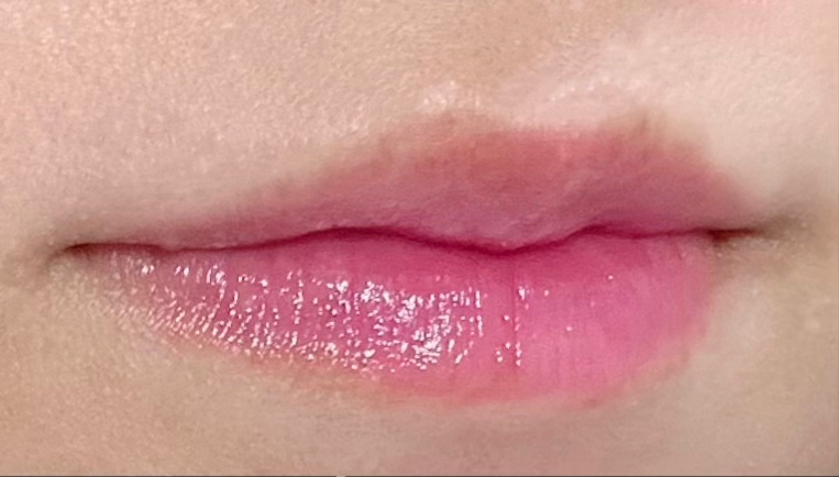 ディオール アディクト リップ グロウ 008 ウルトラ ピンク/Dior/リップバームを使ったクチコミ（2枚目）