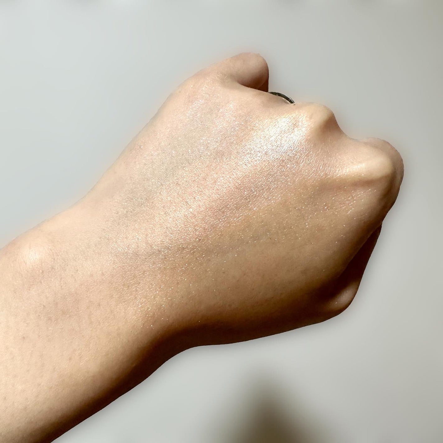 ラ・メイク ボディ&フェイスオイル/H×H/ボディオイルを使ったクチコミ(4枚目)