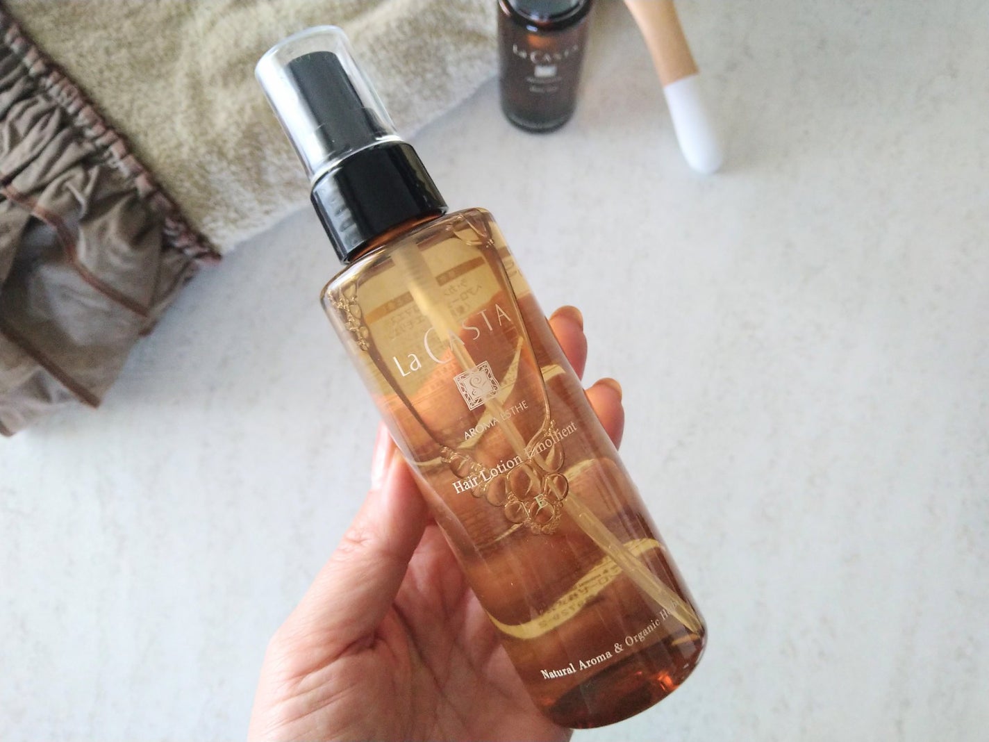 アロマエステ エモリエント ヘアオイル/ラ・カスタ/ヘアオイルを使ったクチコミ(2枚目)