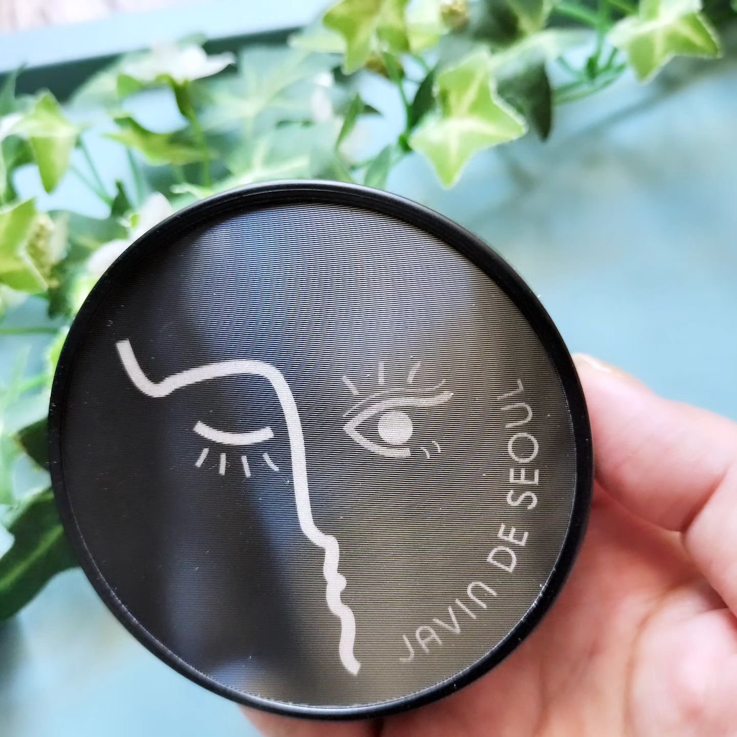 ジャビンドゥソウル ウインクファンデーションパクト/Javin De Seoul/クッションファンデーションを使ったクチコミ（2枚目）