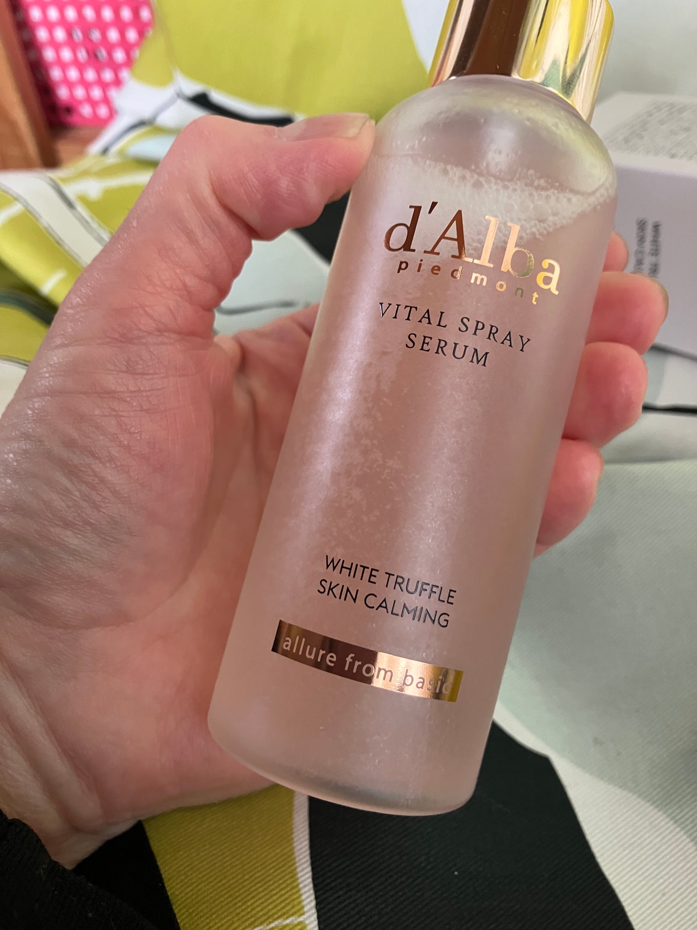 ダルバ ホワイトトリュフバイタルスプレーセラム/ダルバ/ミスト状化粧水を使ったクチコミ(3枚目)