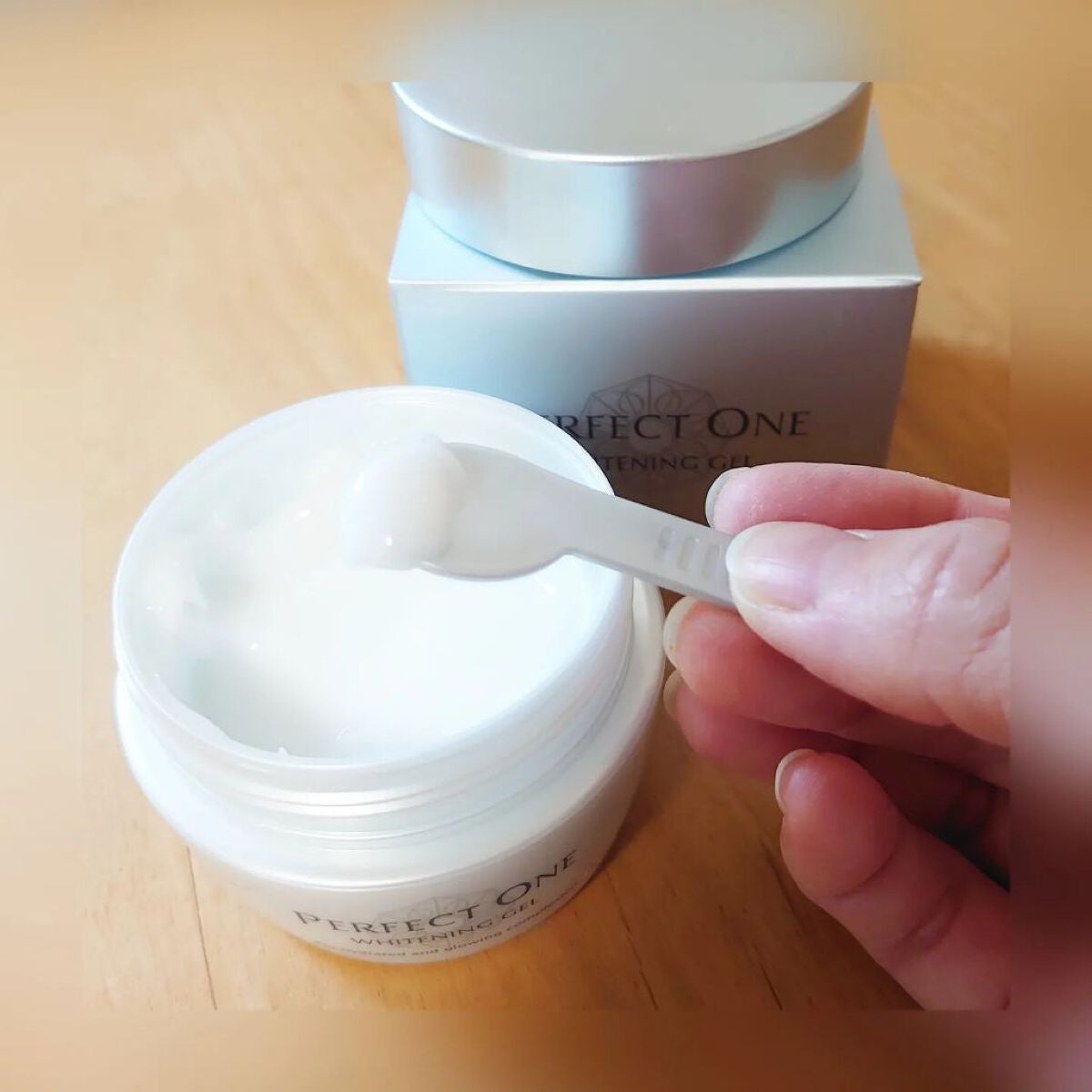 パーフェクトワン 薬用ホワイトニングジェル/パーフェクトワン/オールインワン化粧品を使ったクチコミ(3枚目)