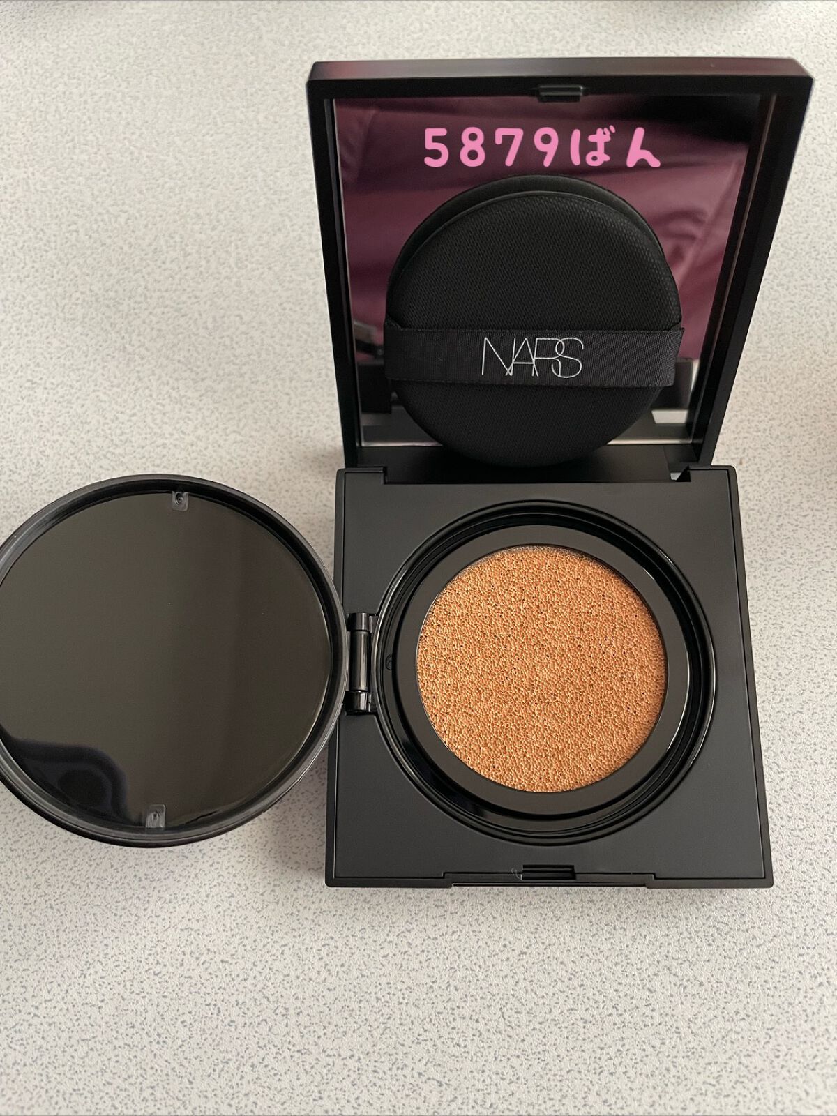 選ぶなら ❤NARS ナチュラルラディアントロングウェア ❤#5879