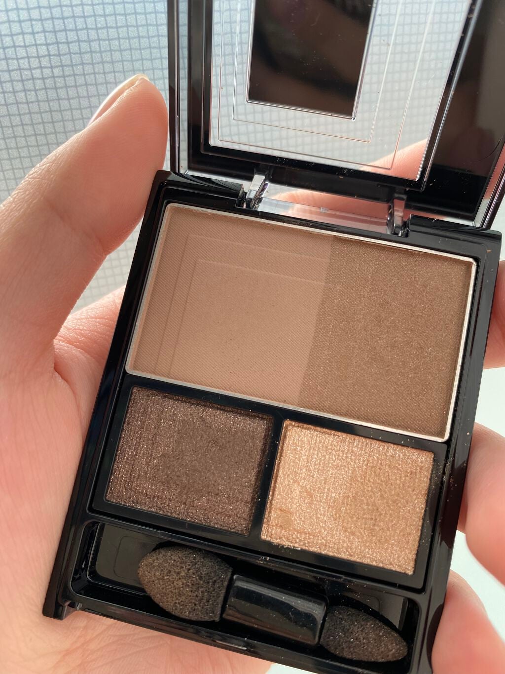 華やかに彩る アイカラー/キスミー フェルム/アイシャドウパレットを使ったクチコミ(2枚目)