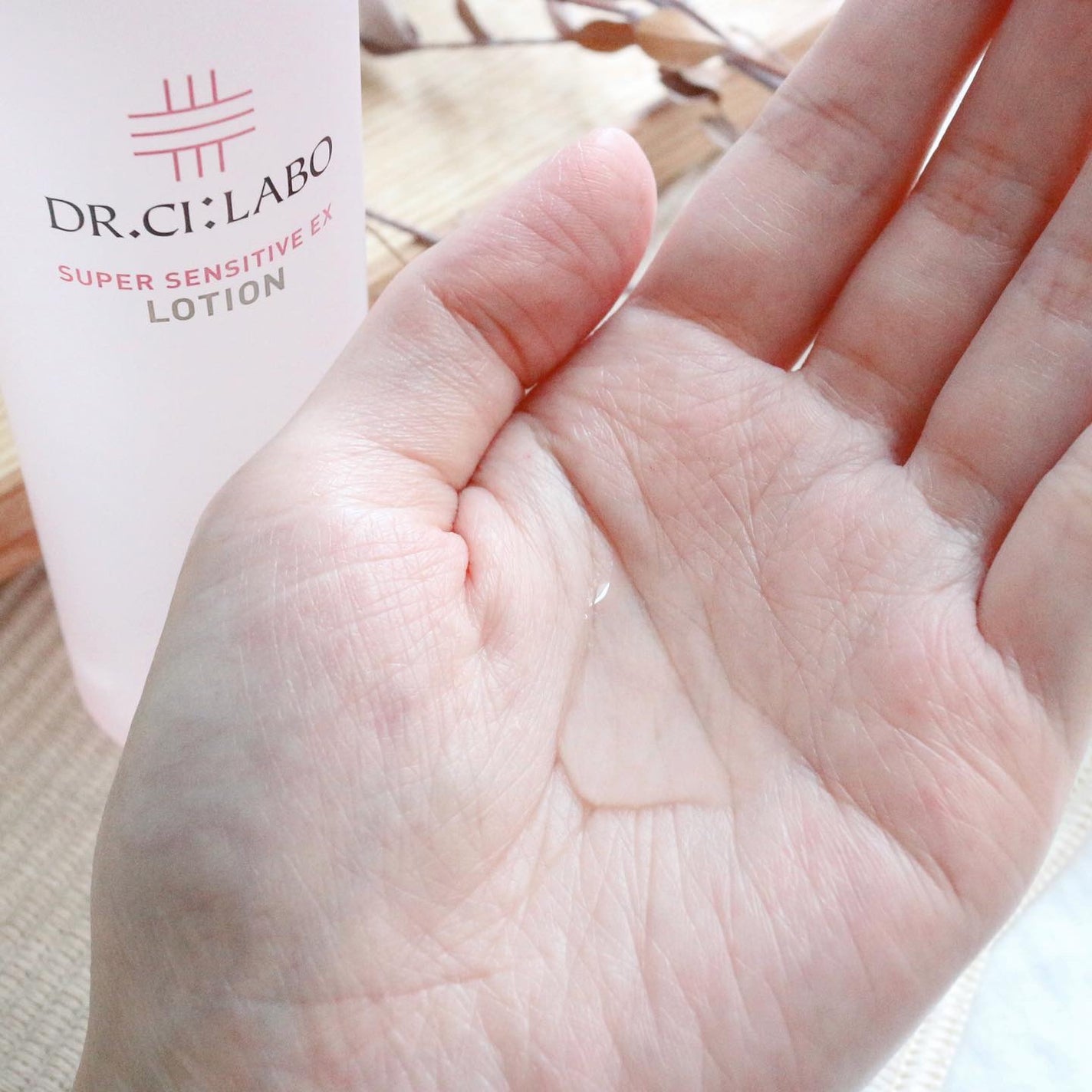 薬用アクアコラーゲンゲル スーパーセンシティブEX/ドクターシーラボⓇ/オールインワン化粧品を使ったクチコミ(5枚目)