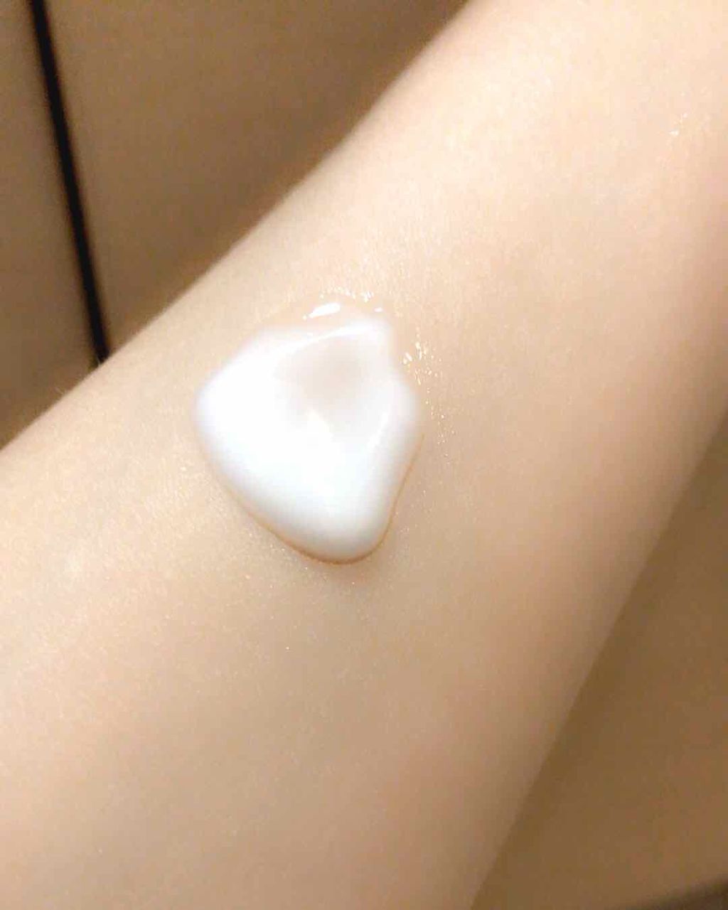 ホルモン美容乳液/クラブ/オールインワン化粧品を使ったクチコミ（3枚目）