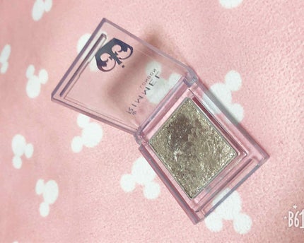 プリズム パウダーアイカラー/リンメル ロンドン/単色アイシャドウを使ったクチコミ(2枚目)