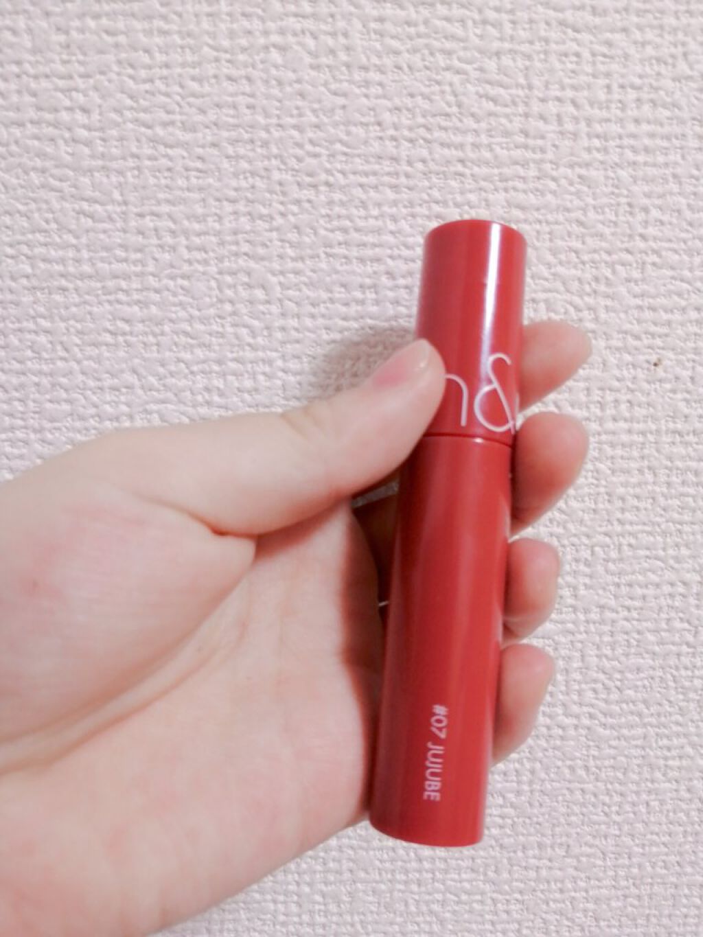 ジューシーラスティングティント/rom&nd/リップティントを使ったクチコミ（2枚目）