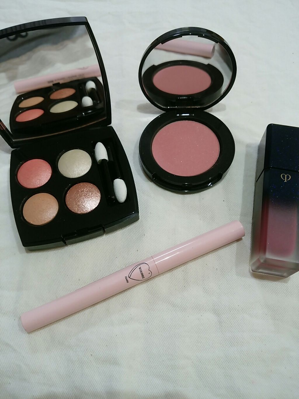 イルミネイティング ブロンジング パウダー 02 アンティグア/BOBBI BROWN/プレストパウダーを使ったクチコミ（1枚目）