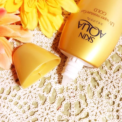 スーパーモイスチャージェルゴールド/スキンアクア/日焼け止めジェルを使ったクチコミ(2枚目)