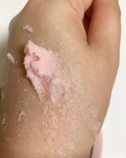 Q+Me スウィート ボム タラソ スクラブ/AGARISM/バスト・ヒップケアを使ったクチコミ(2枚目)