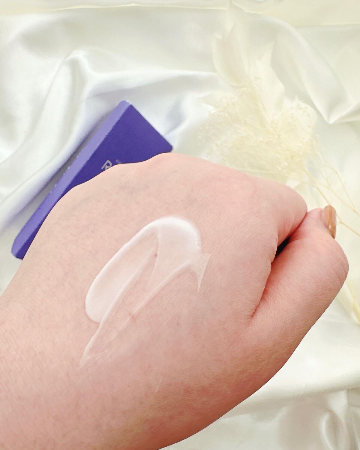 Bombshell Solid Perfume/RE:GET/香水(レディース)を使ったクチコミ（3枚目）