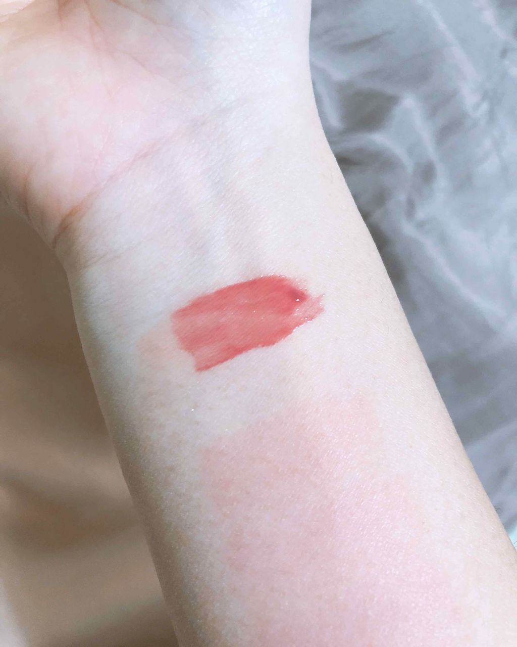 ディアダーリン ウォータージェルティント （アイスティント）/ETUDE/口紅を使ったクチコミ（2枚目）