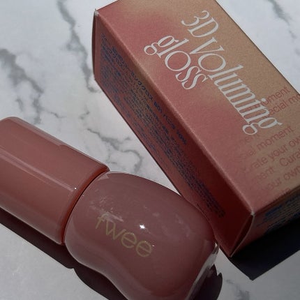 フィー 3Dボリューミンググロス/fwee/リップグロスを使ったクチコミ(3枚目)