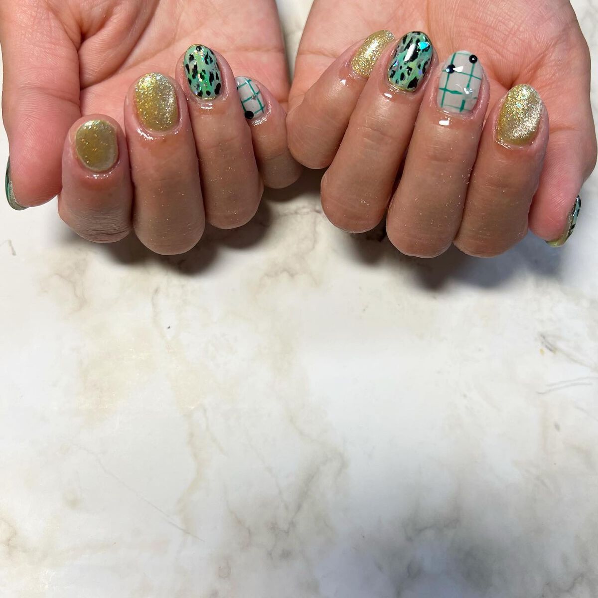 #レオパードネイル,#ネイル,#ニュアンスネイル,#スカルプネイル,#ジェルネイル,#ママネイル,#ギャルネイル,#大人ネイル,#派手ネイル,#やり放題ネイル,#城陽ネイル,#京都ネイル,#大阪ネイル,#奈良ネイルのネイルデザイン