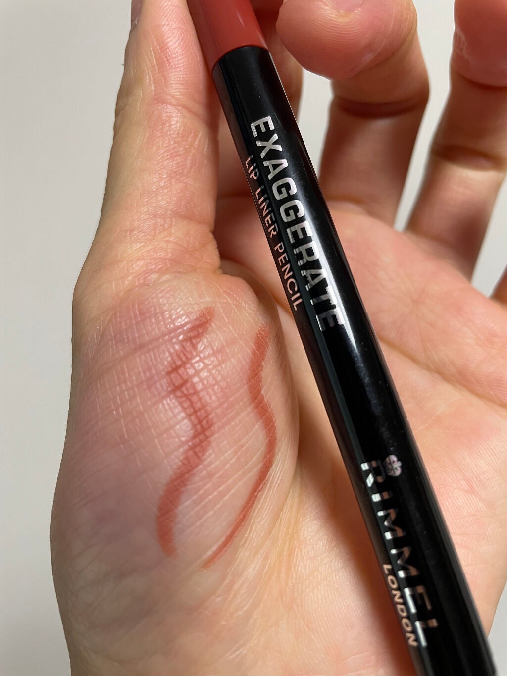 エグザジェレート リップライナーペンシル/リンメル ロンドン/リップライナーを使ったクチコミ(5枚目)