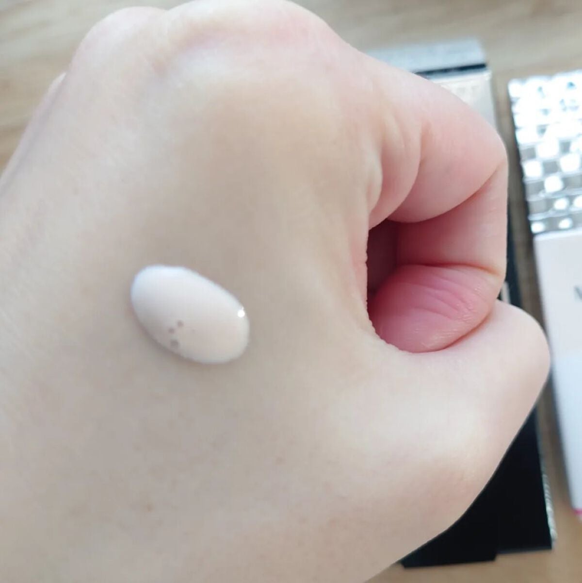 sea フォロバします on LIPS 「2月21日発売予定のマキアージュドラマティックスキンセンサーベ..」(3枚目)