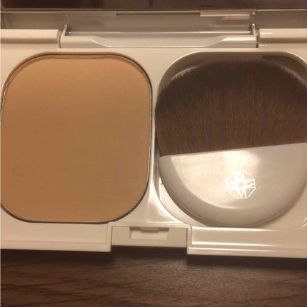 ONLY MINERALS 薬用美白ミネラルクリアUVファンデーションのクチコミ「前から気になっていたオンリーミネラルを初めて買ってみました!
オンリーミネラルといえば
・肌.....」(2枚目)