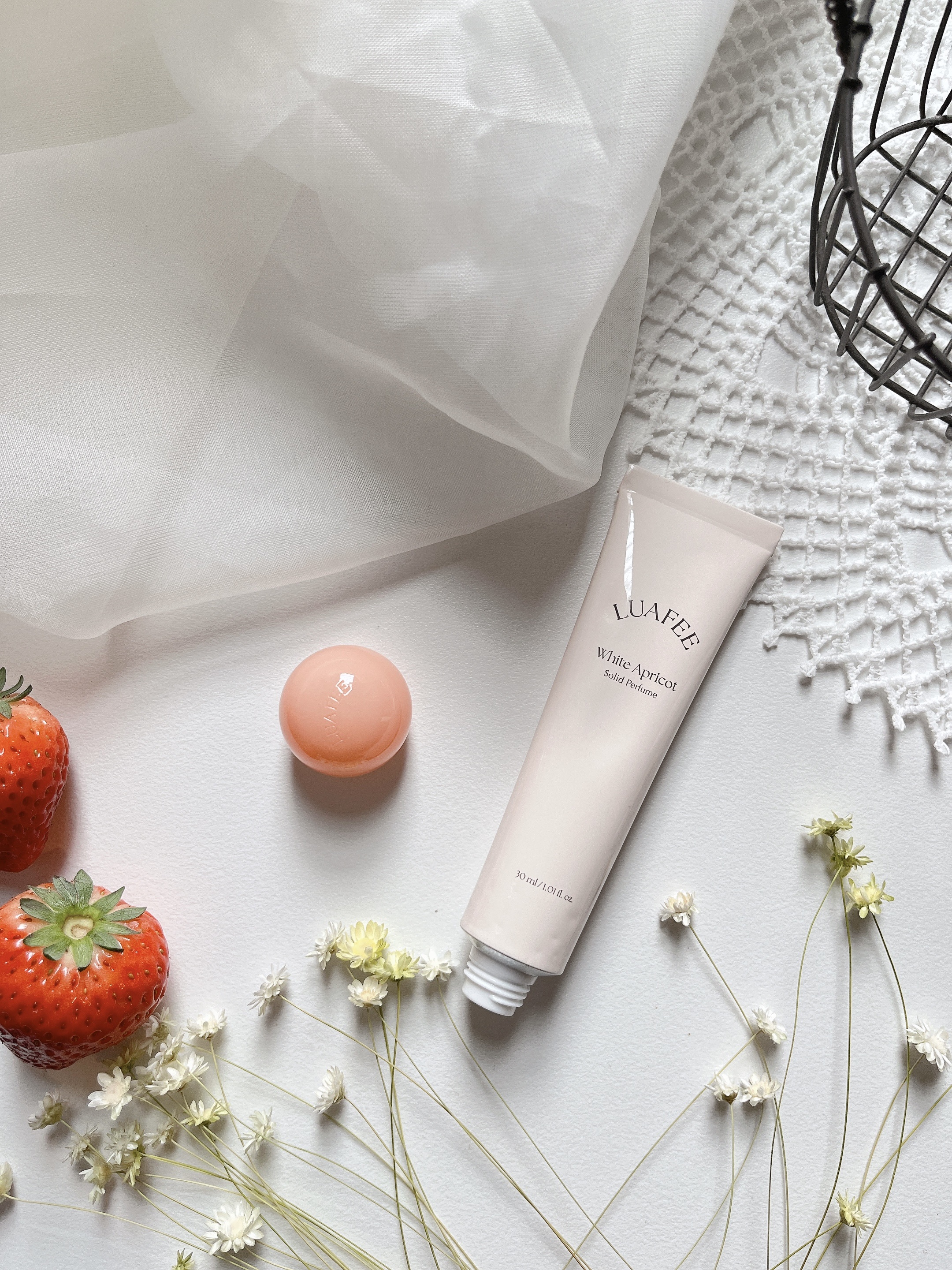 ホワイトアプリコット/LUAFEE/香水(レディース)を使ったクチコミ（3枚目）