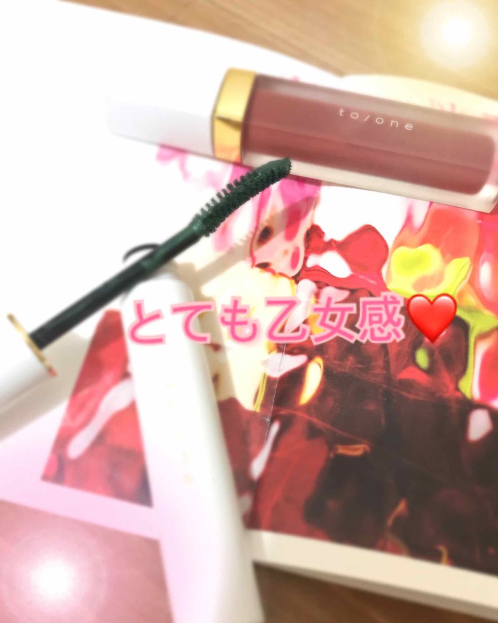 トーン ペタル エッセンス グロス/to/one/リップグロスを使ったクチコミ(1枚目)