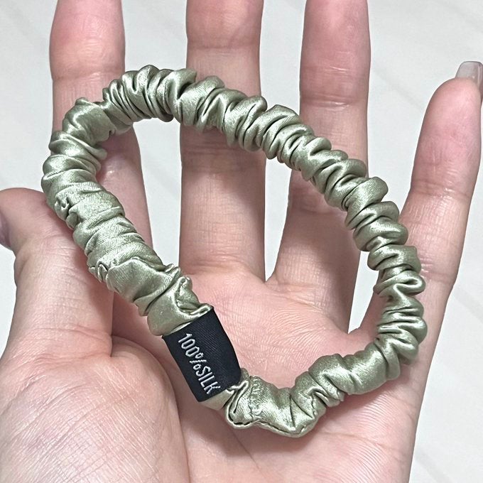 シルク100% ヘアシュシュ/Rakuten/ヘアアクセサリーを使ったクチコミ(2枚目)