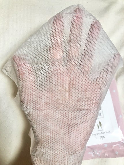 Mother&Daughter フレグランスボディシート ミュゲのクチコミ「#コスメ購入品
❤︎マザー&ドーター
フレグランスボディシート
ミュゲ
暑い季節は
必ず.....」(2枚目)