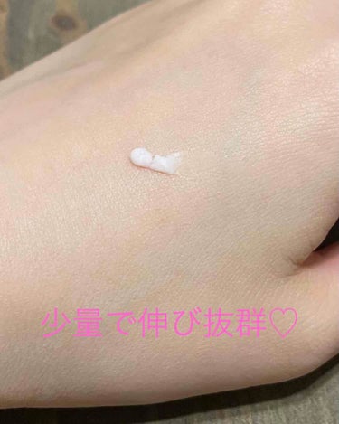 CLINIQUE イーブン ベター メークアップ 15のクチコミ「毛穴の悩み&テカリを一気に解決してくれる
プライマーのご紹介です☺️☺️

CLINIQUE
.....」（3枚目）