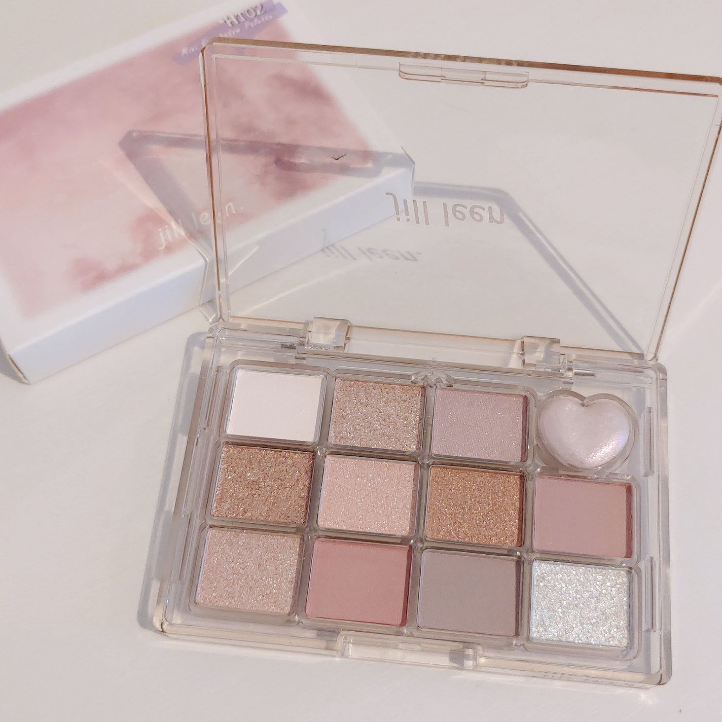 マシュマロフィニッシュパウダー ~Abloom~/キャンメイク/プレストパウダーを使ったクチコミ(2枚目)