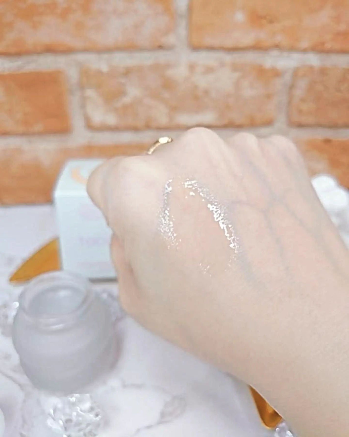 コラーゲンブースティングリップマスク/TOCOBO/リップマスクを使ったクチコミ(5枚目)