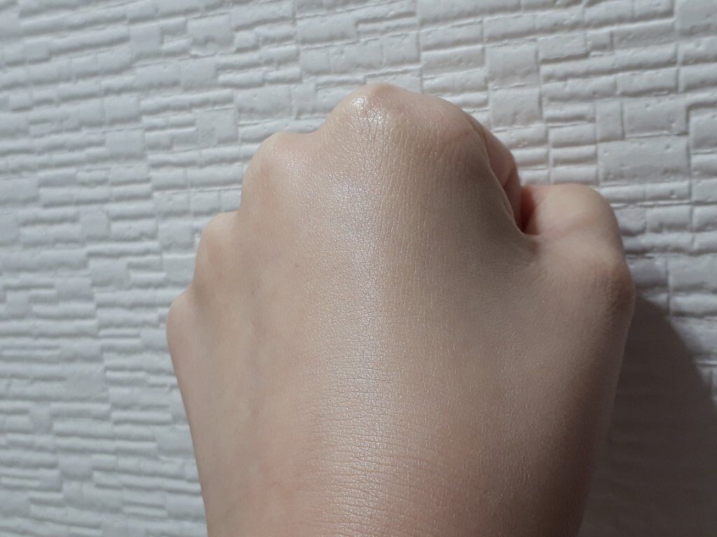 プロテクティング ファンデーション プライマー /PAUL & JOE BEAUTE/化粧下地を使ったクチコミ(3枚目)