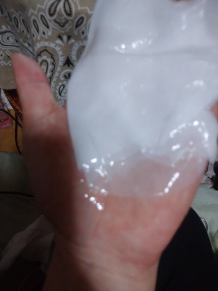 DAISO フェイスマスクのクチコミ「DAISOフェイスマスク イチジク
110円で買えるパックイチジク安いのに保湿も満足で
色々.....」(3枚目)