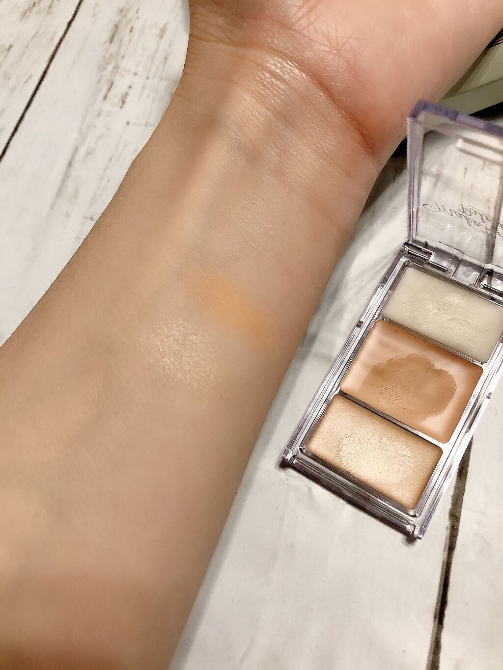 メイクリタッチパレット/KiSS/パレットコンシーラーを使ったクチコミ（3枚目）