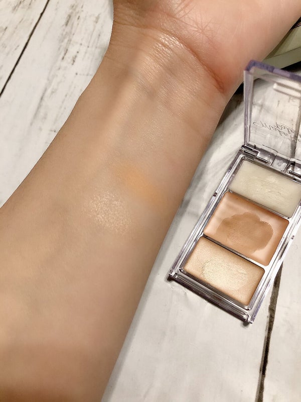 メイクリタッチパレット/KiSS/パレットコンシーラー by Machiko@フォロバします♡