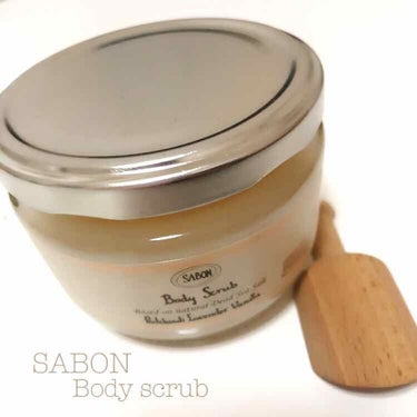 ボディスクラブ パチュリ・ラベンダー・バニラ 600g(FLORAL BLOOMING Limited Collection)/SABON/ボディスクラブを使ったクチコミ（1枚目）