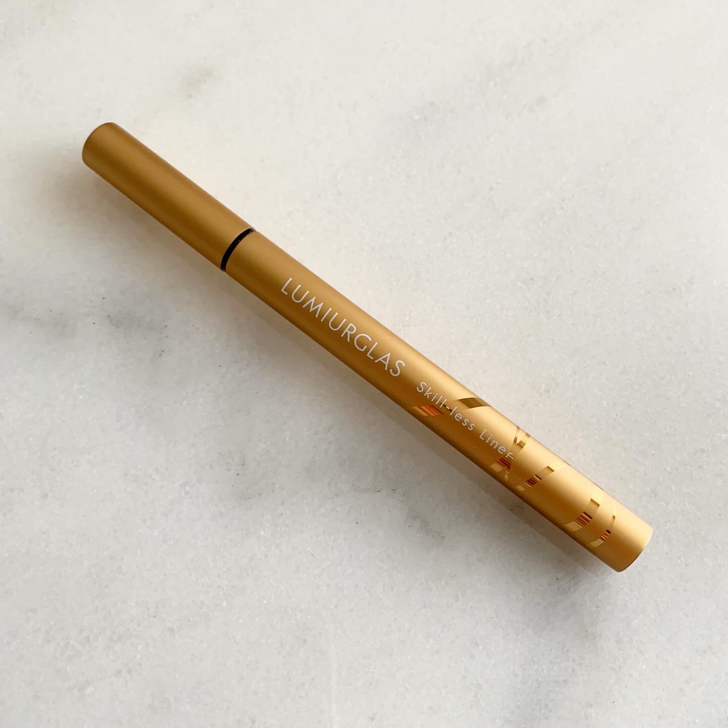 スキルレスライナー/LUMIURGLAS/リキッドアイライナーを使ったクチコミ（2枚目）