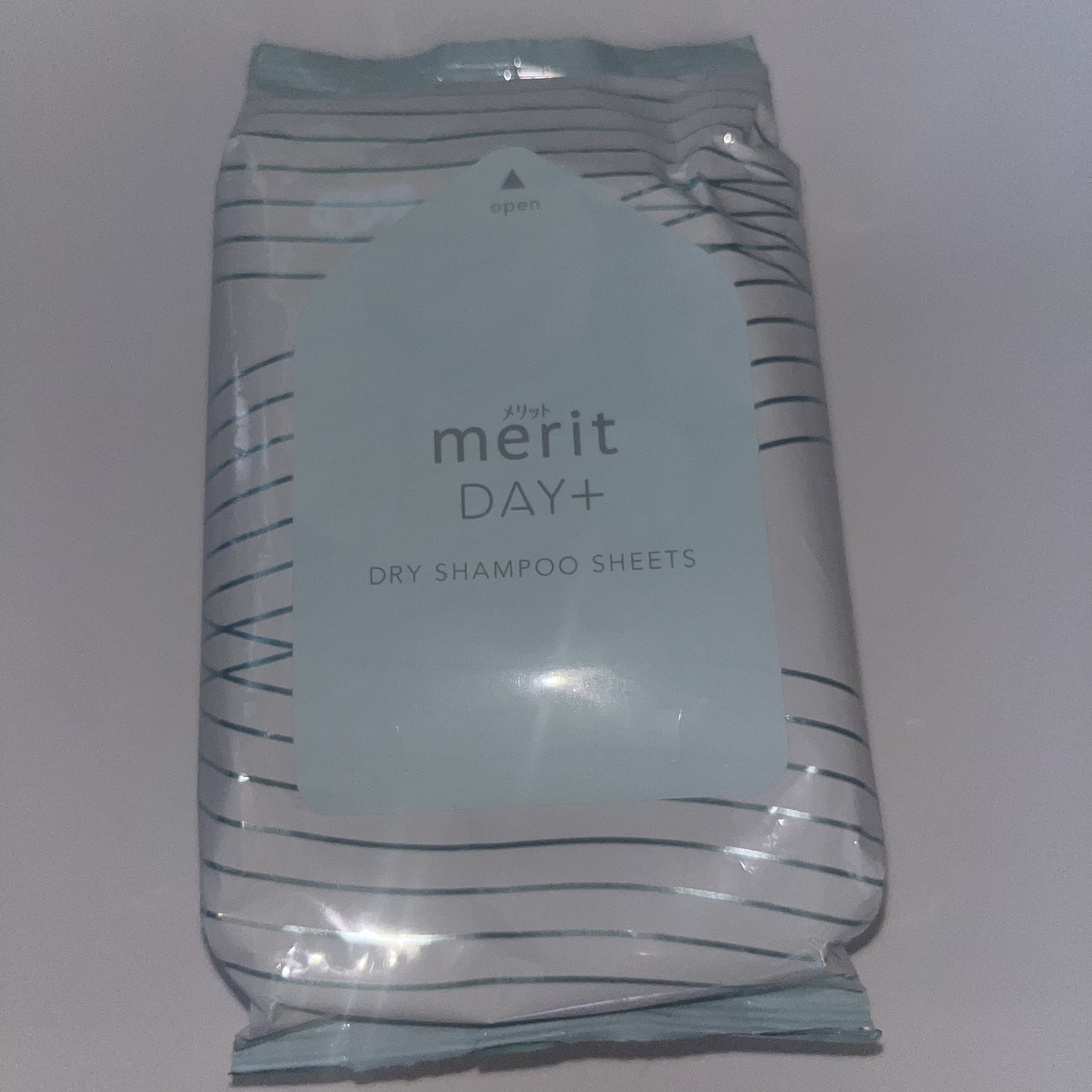 メリット ドライシャンプーシート すっきり爽快タイプ 12枚入り(メリットDAY+ ドライシャンプーシート)/メリット/ドライシャンプーを使ったクチコミ（1枚目）